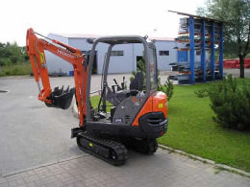 HITACHI ZAXIS 16