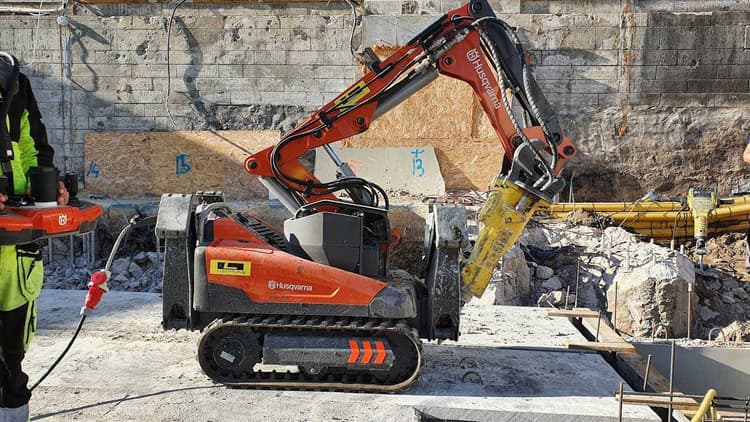 Lammutusrobot Kesklinna EMOs